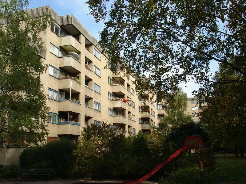 schöne 3-Zimmer-Wohnung mit Balkon — photo 1
